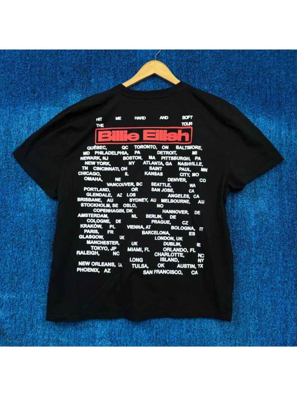 Billie Eilish Hit Me Hard And Soft Tour Popstar T-Shirt Size Extra Large - Picture 3 of 4